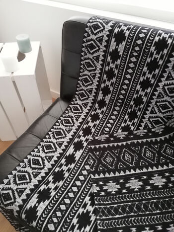 PLAID JACQUARD REVERSIBLE SAFARI cn